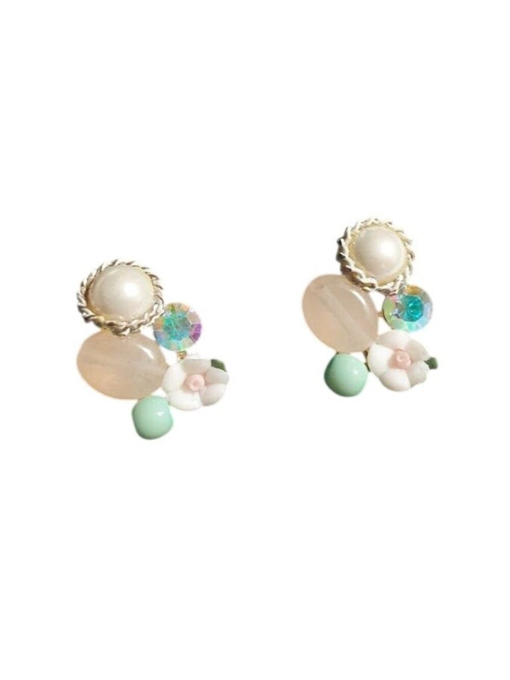 Beaded Floral Faux Pearl Stud Earring Elegant Handmade Design Gold Tone Mom Gift